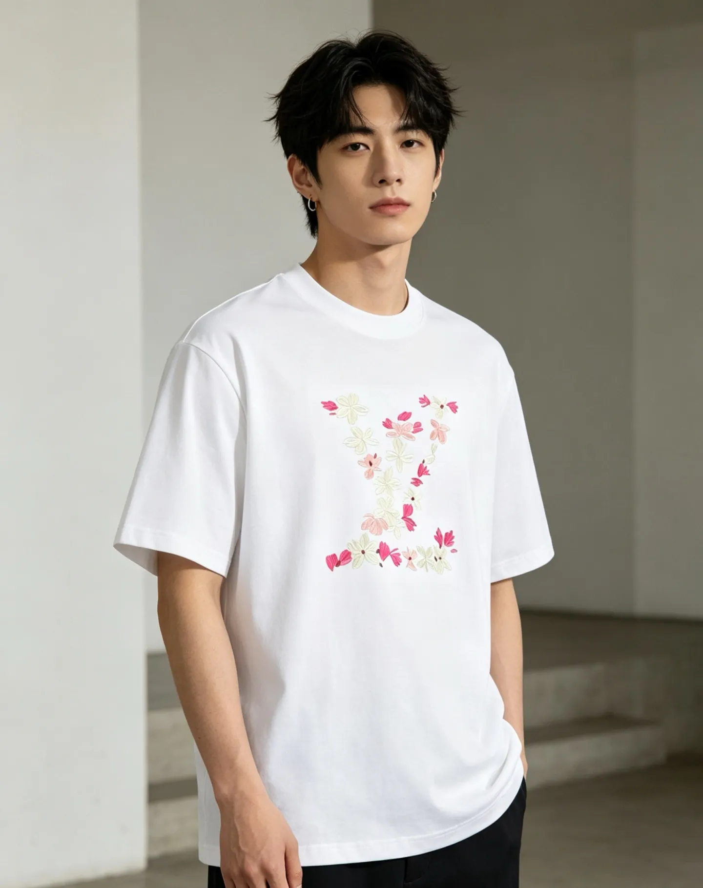 Louis Vuitton/Louis Vuitton 26ss cherry blossom embroidered LV logo short sleeves